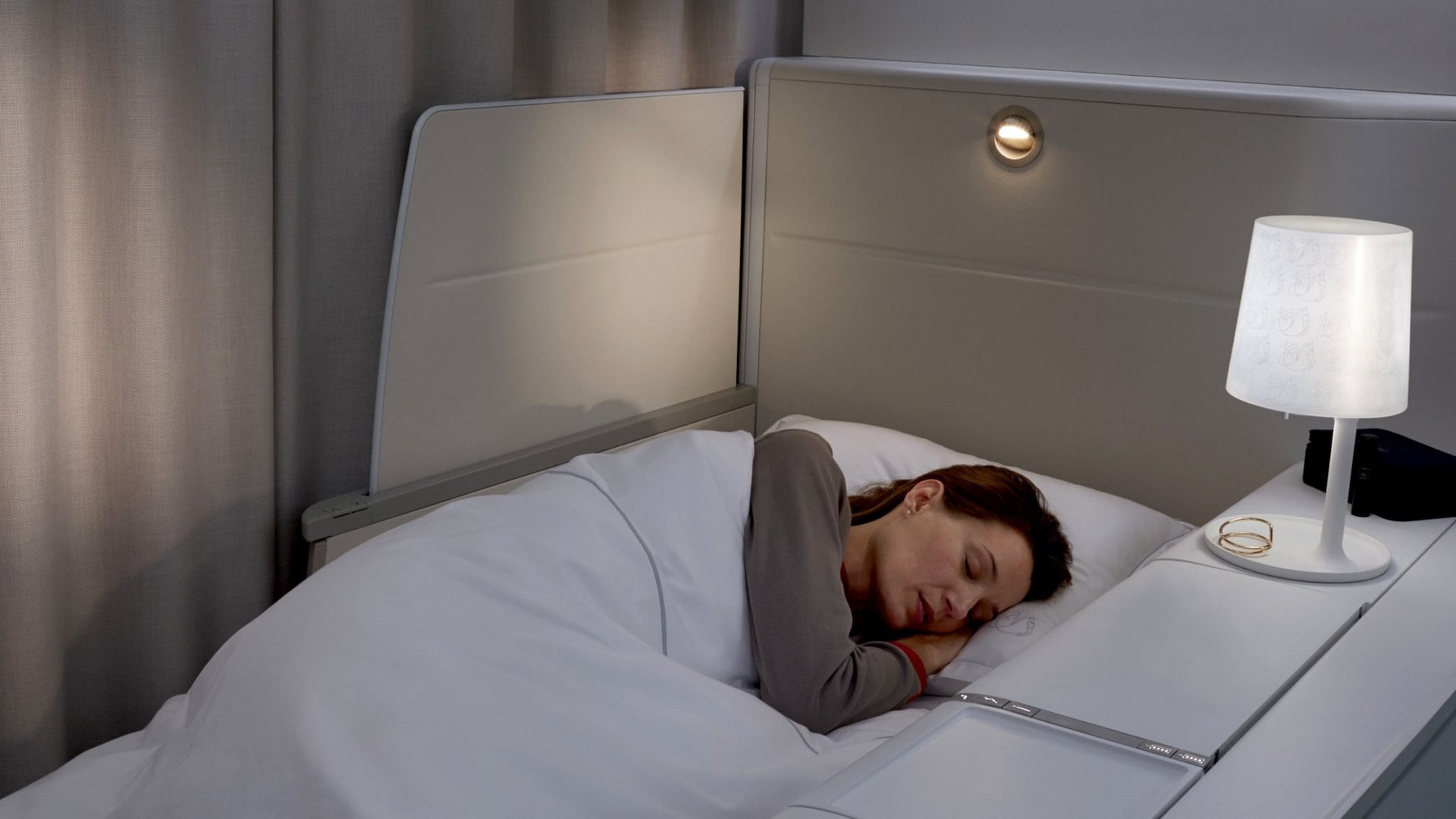 Air France offers exquisite Michelin-starred meals in its premium cabins - 5