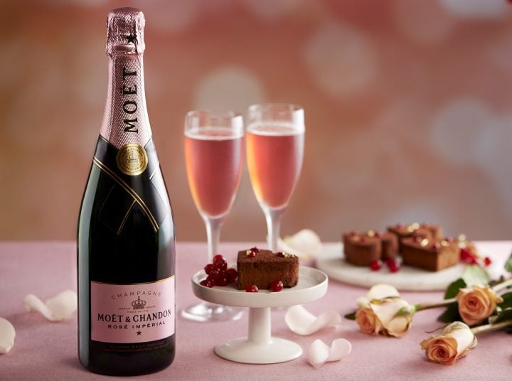 Emirates serverar 40 unika kulinariska idéer på Alla Hjärtans dag - 2