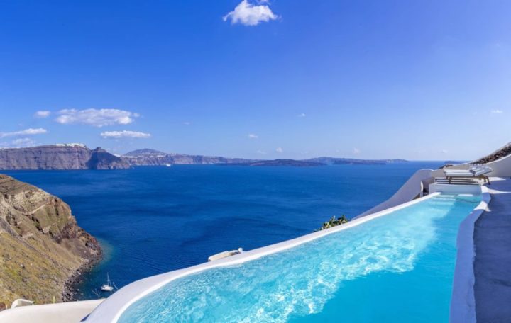 Nästa sommar öppnar ett helvitt lyxigt hotell på Santorini - 3