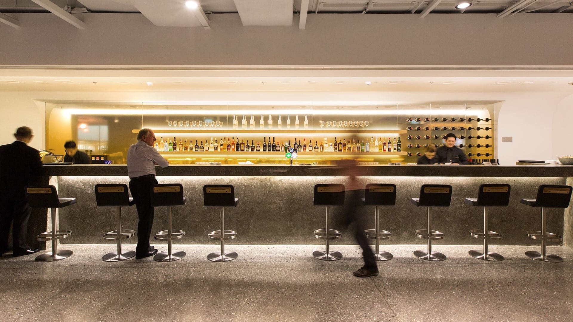 Airline review Airport experience - Qantas - 11