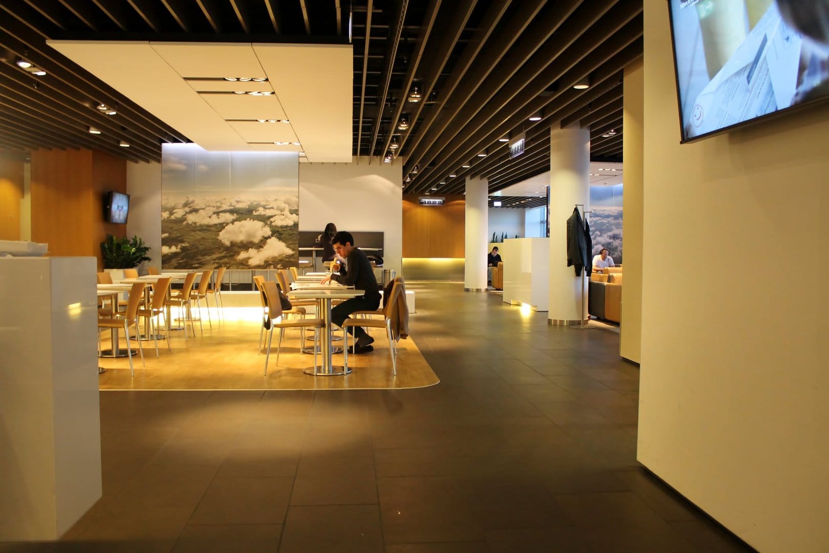 Lufthansa åbner sin 15. lounge i Frankfurt