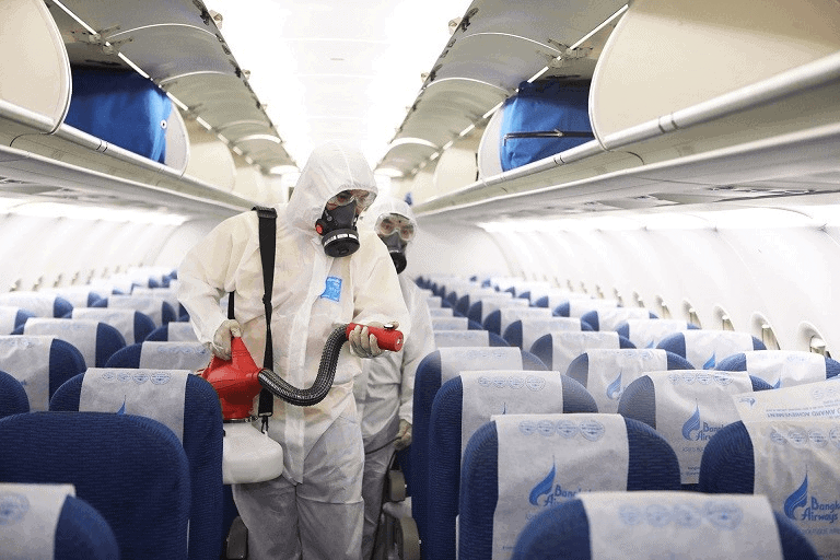 Flyselskapenes kamp mot coronaviruset