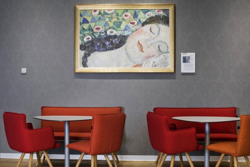 Austrian Airlines new Senator Lounge at Vienna Airport - 3
