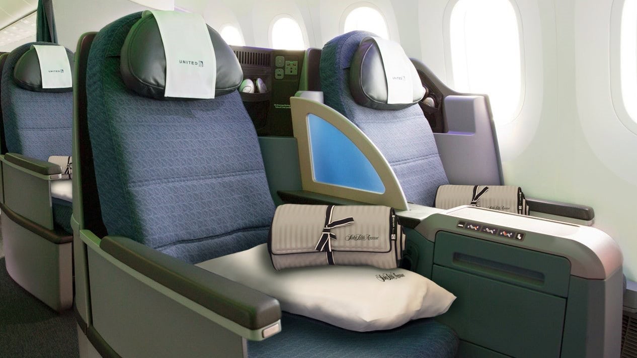 Airline review Cabin & Seat - United Airlines - 8