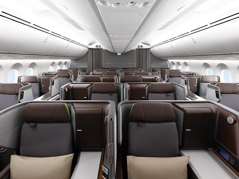 EVA Air setter sin første Dreamliner i trafikk