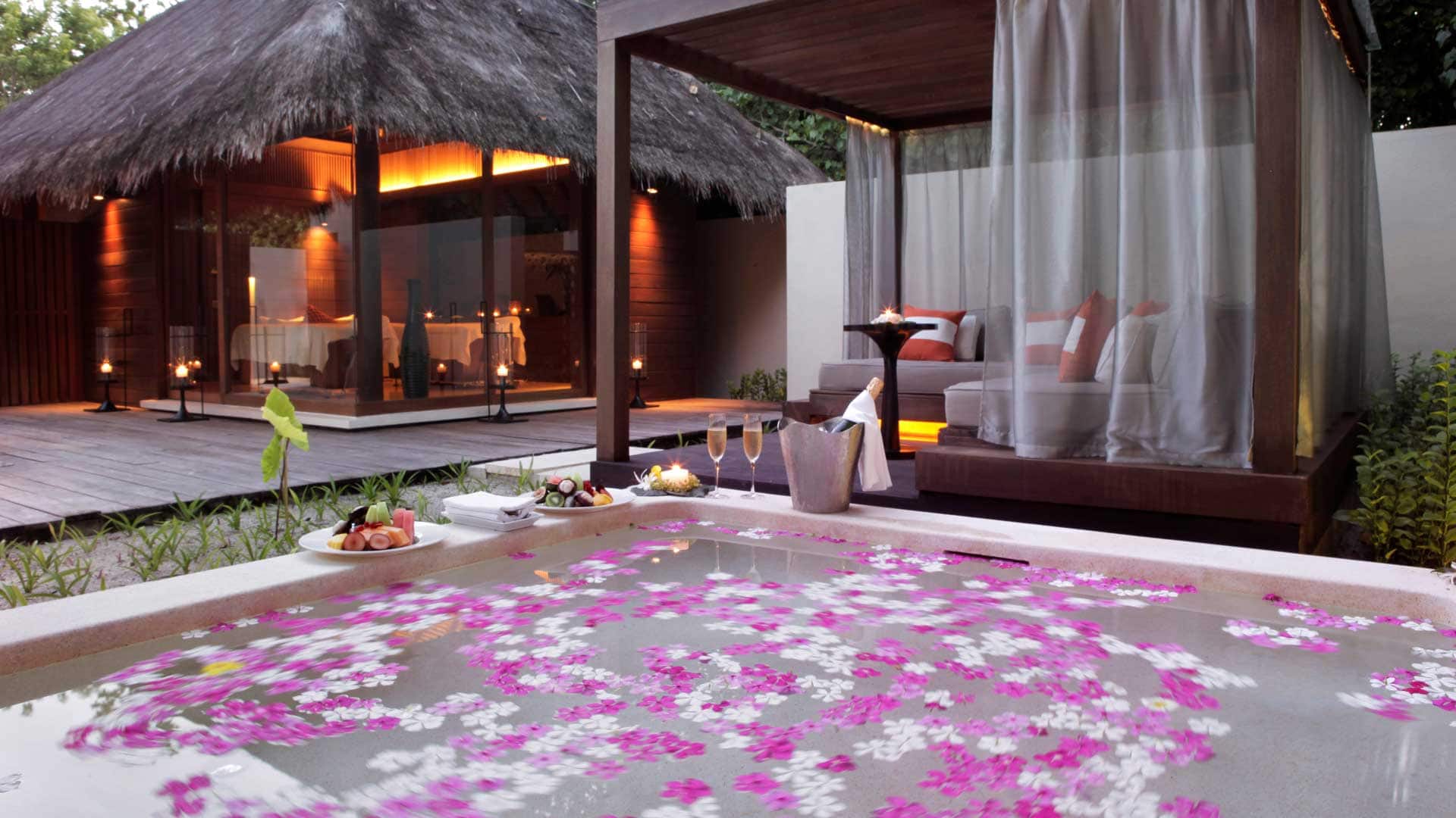 The Best All Inclusive Resorts in Maldives - Read the Businessclass review and find the best rates for LUX* South Ari Atoll - 2