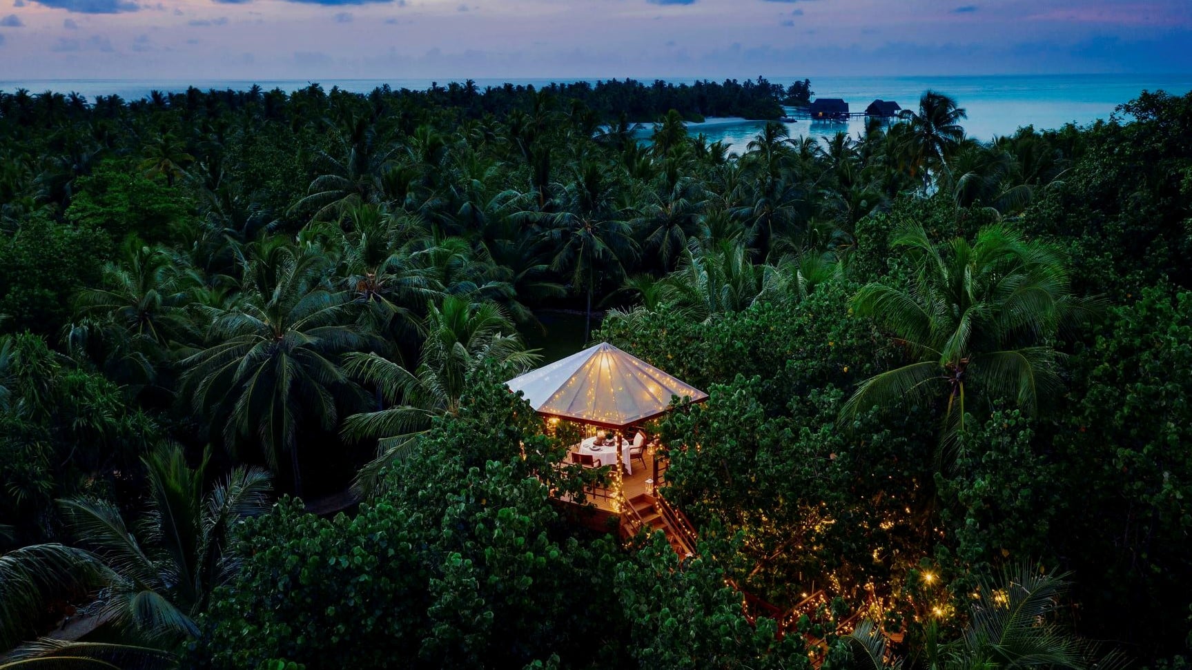 The Best Dining & Drinking Experiences in Maldives - Botanica at One&Only Reethi Rah: - 1