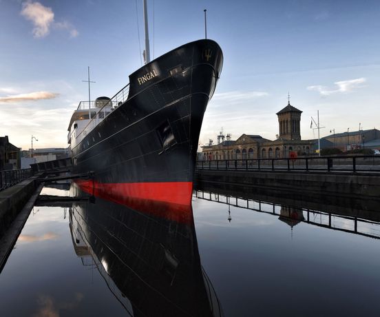 Fingal - A Luxury Floating Hotel - 15