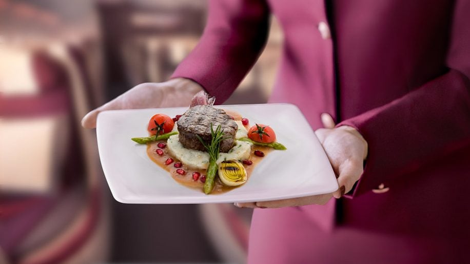 Nu kan du förbeställa din måltid i luften också hos Qatar Airways