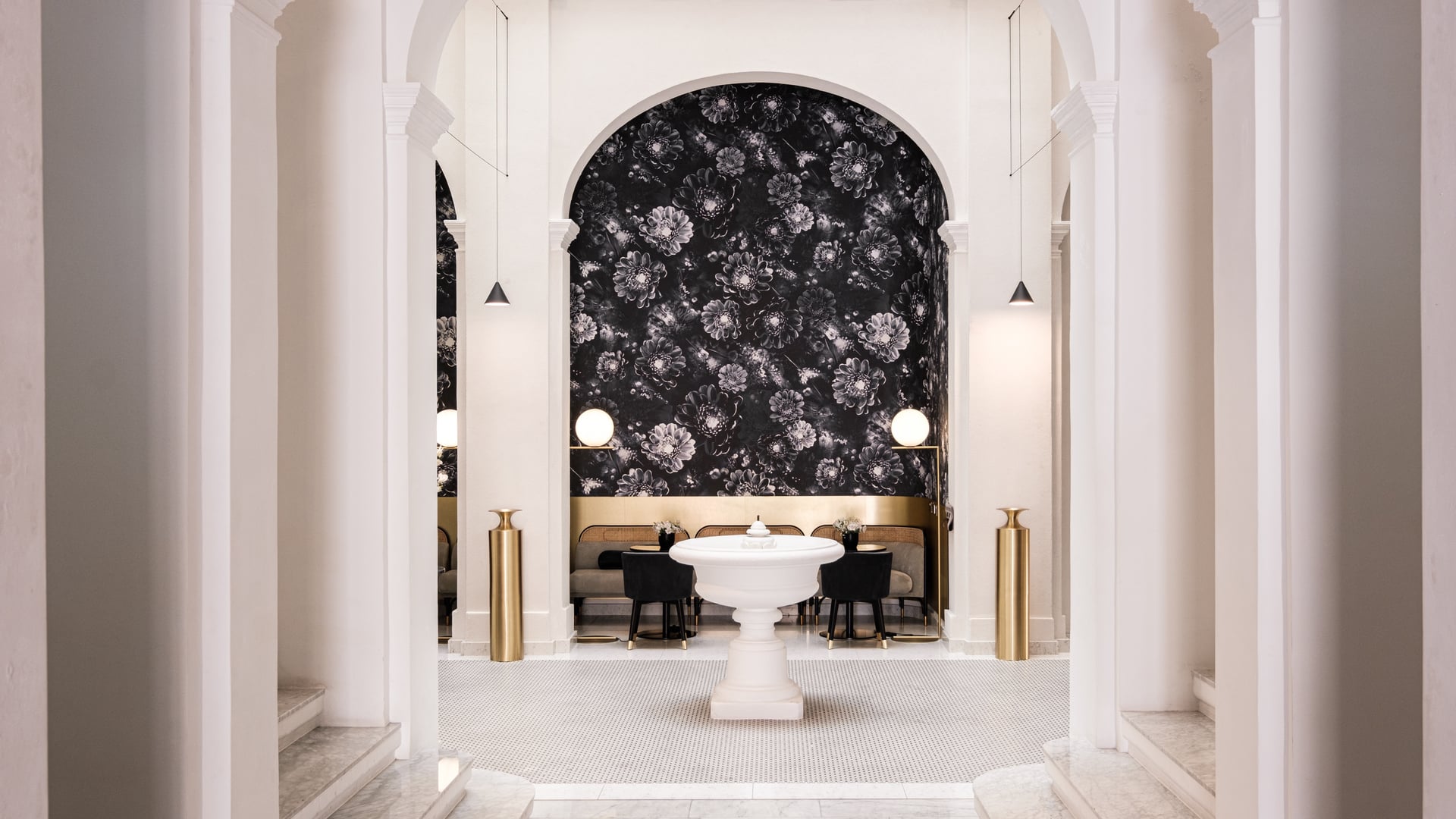 lobby of The Rosselli AX Privilege