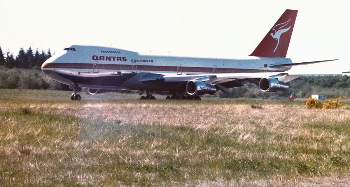 The history of flights from the UK to Australia - 10