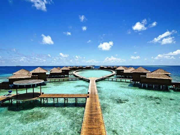 Raffles with new hotels in China and the Maldives