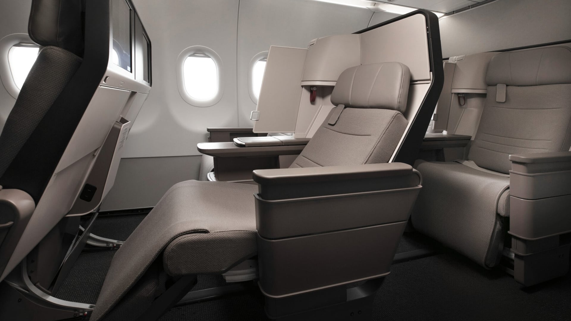 Cathay Pacific set to launch its first narrowbody aircraft service since 1983