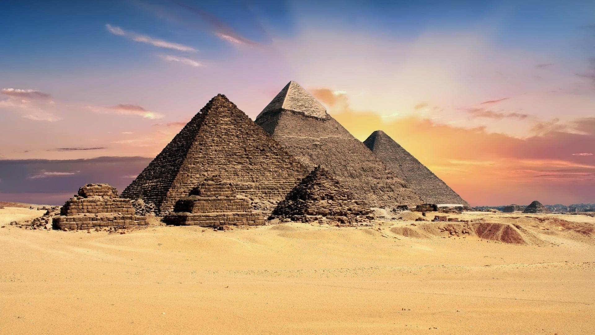 Lifestyle Toplists - 17 Bucket List Destinations - Wonders of the World!