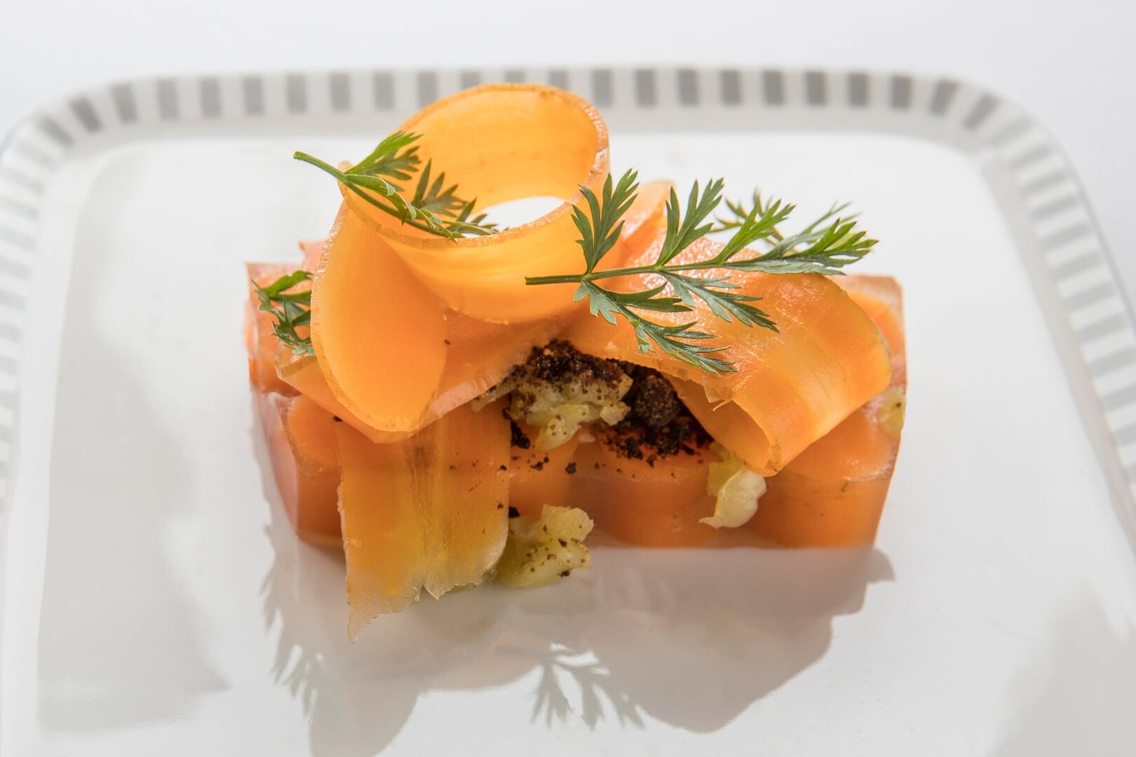 Singapore Airlines och Michelin-restaurangen Kokkeriet nytolkar danska klassiker