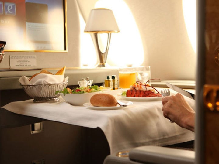 Så bra äter man i första klass - Emirates