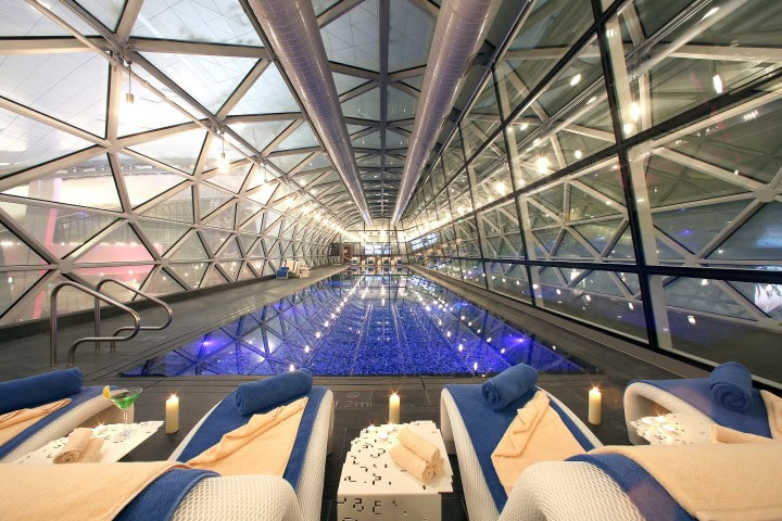 Doha lufthavn har åbnet transithotel med pool, spa og squashbaner - 2