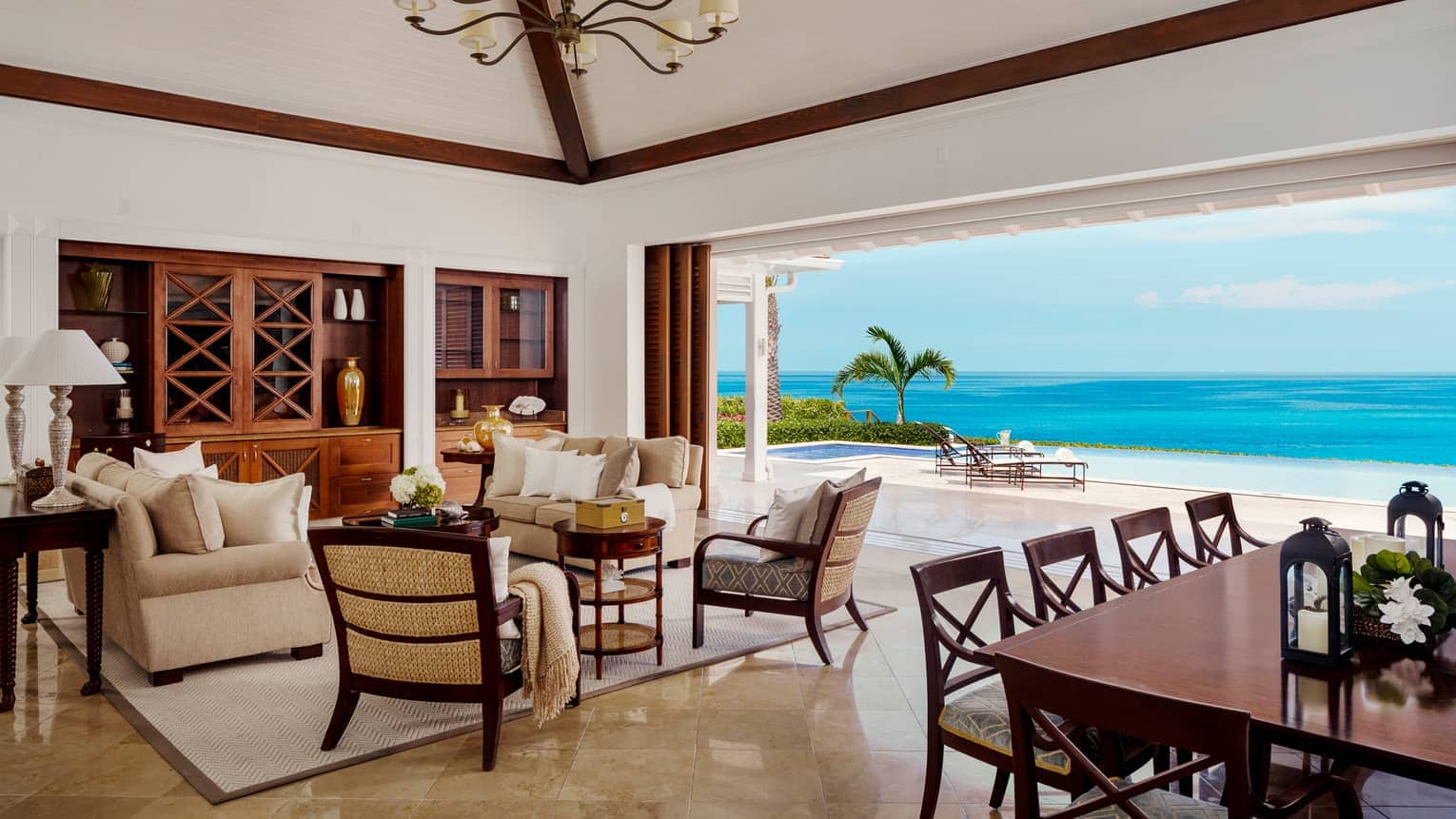 Open lounge with view to water and seating area