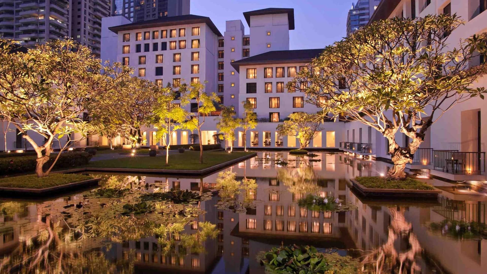 Outside of sukhothai hotel bangkok 