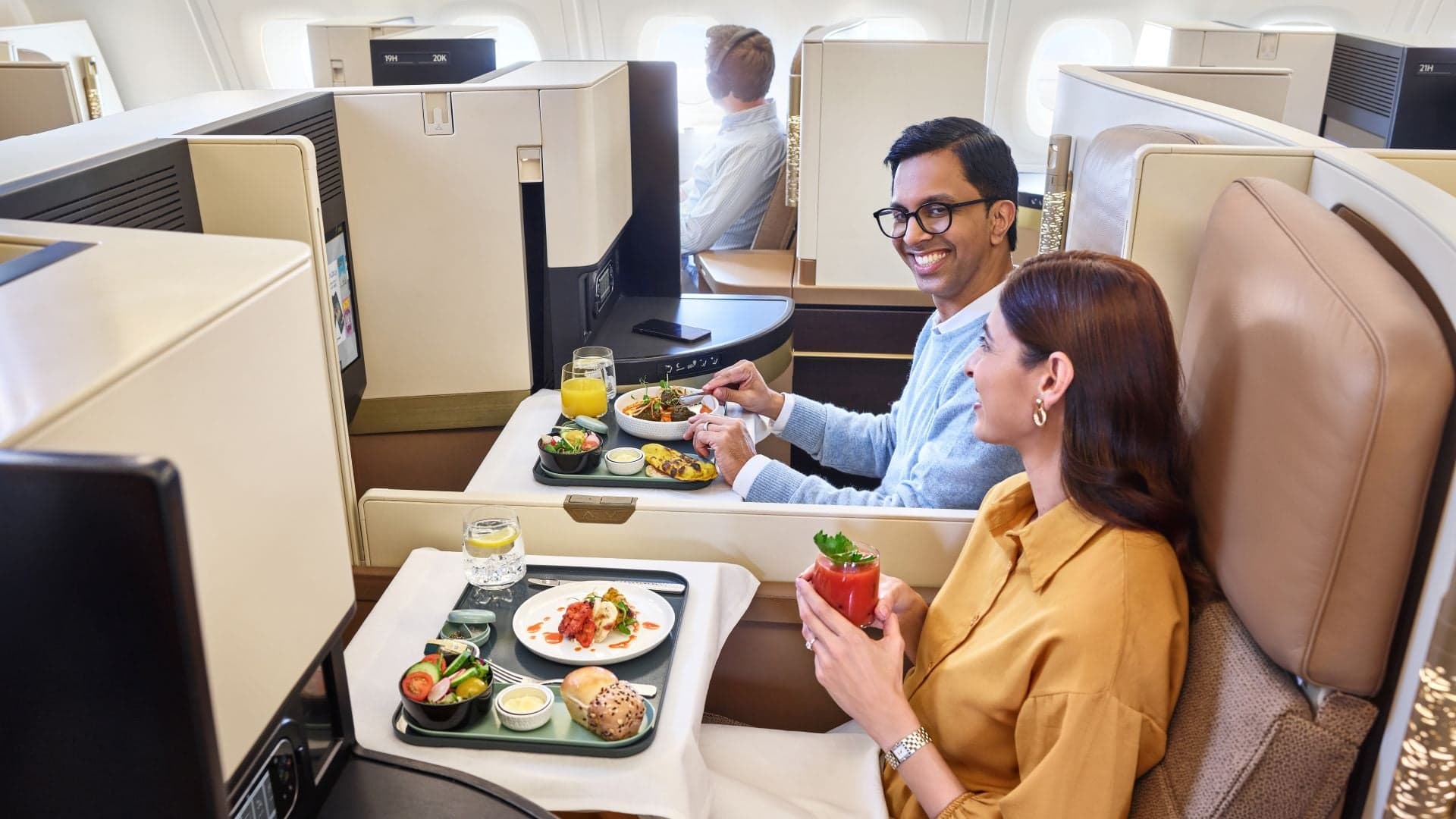 Airlines News - Etihad welcomes back its A380s with Abu Dhabi to London flight 