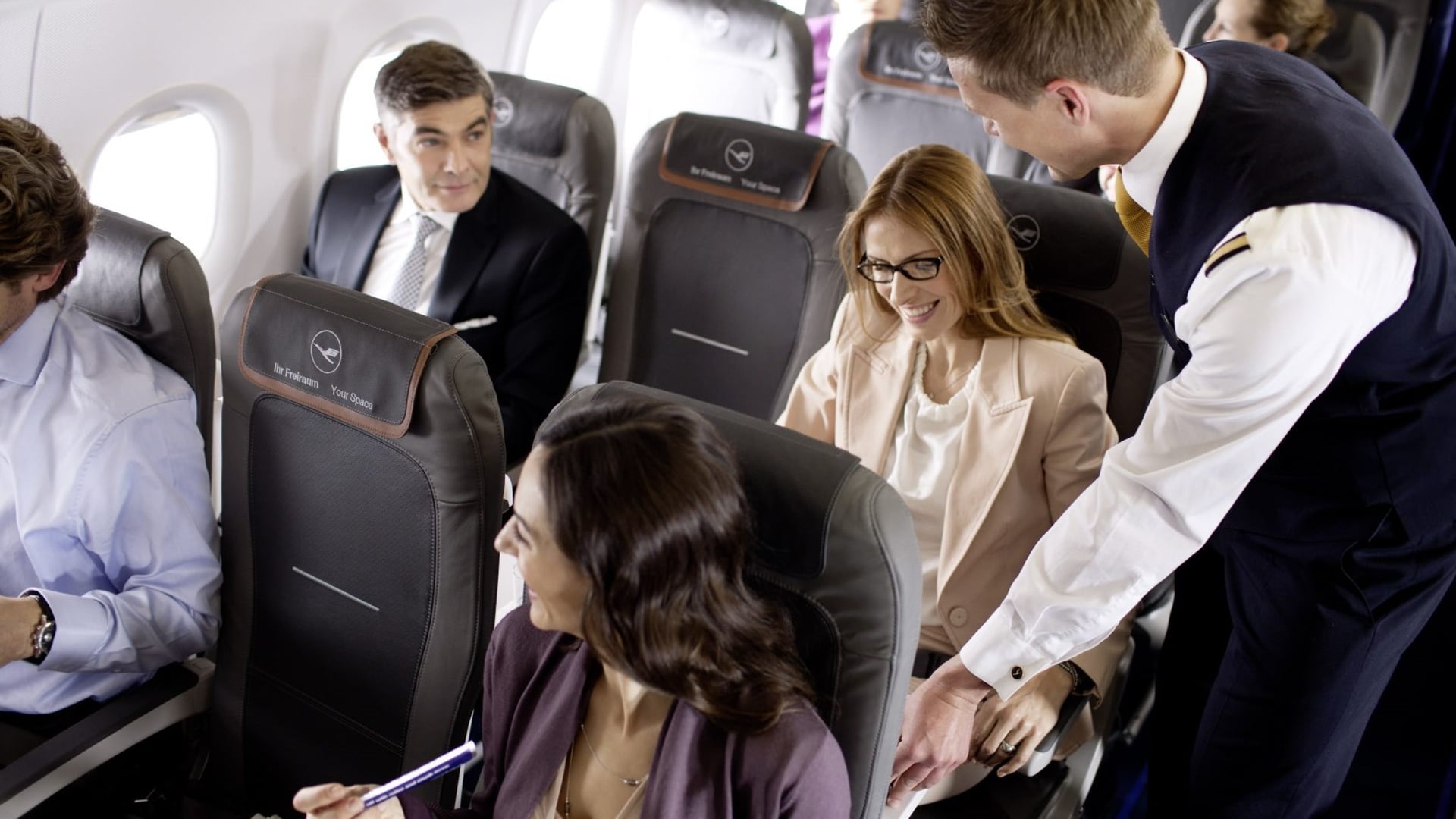 Airline review Short- & Medium-haul - Lufthansa - 3