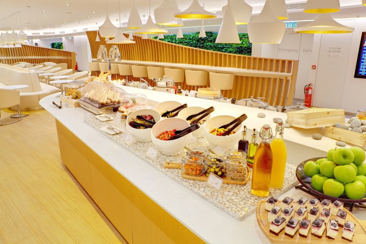 Första bilderna från SkyTeams nya lounge på Hong Kong International - 2