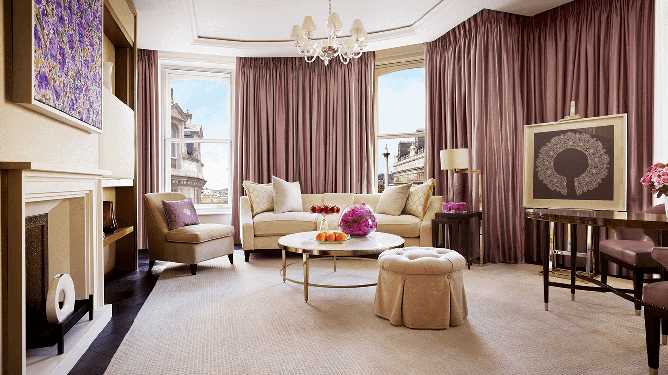 Corinthia Hotel London: Storslagent og livlig i hjertet av London. - 2