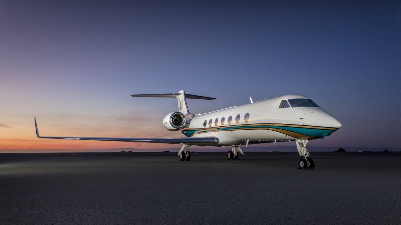 Fly direkte til Bora Bora med Four Seasons