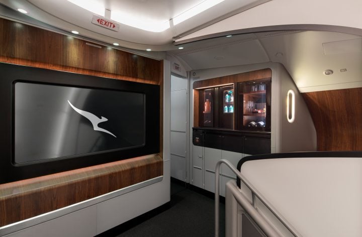Satser videre med A380 - 7