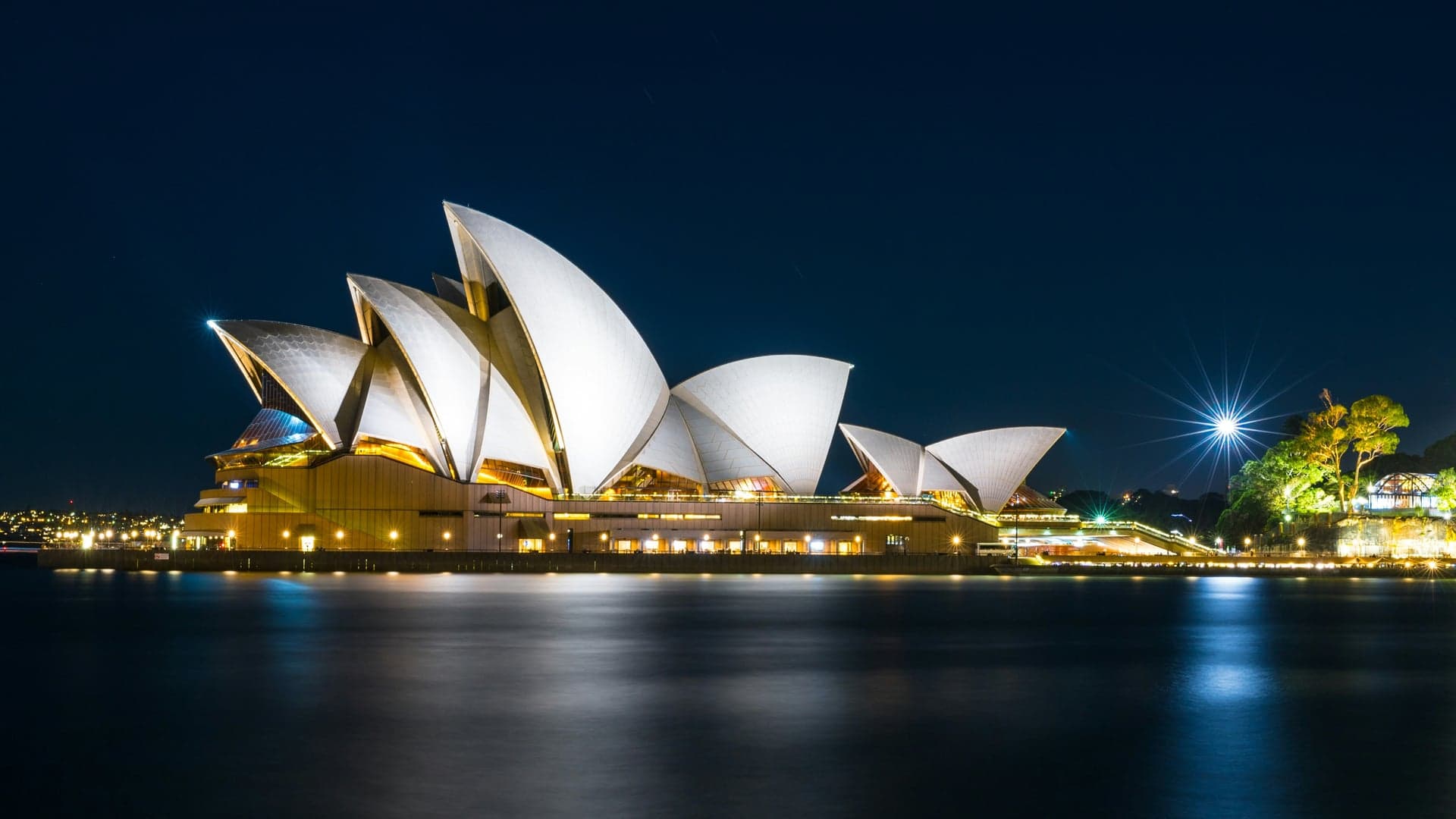 News: Turkish Airlines - Cathay Pacific - Etihad
