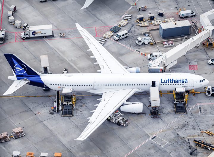 Lufthansa “plans” COVID-19 vaccination lounge in Moscow - 2
