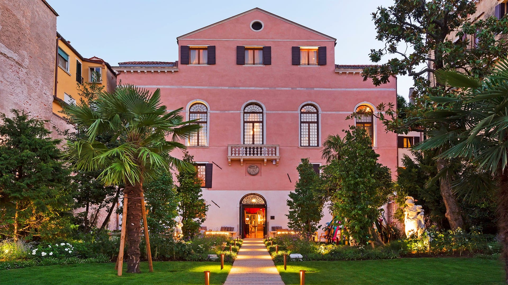 Destinations Articles - Venice Travel Guide