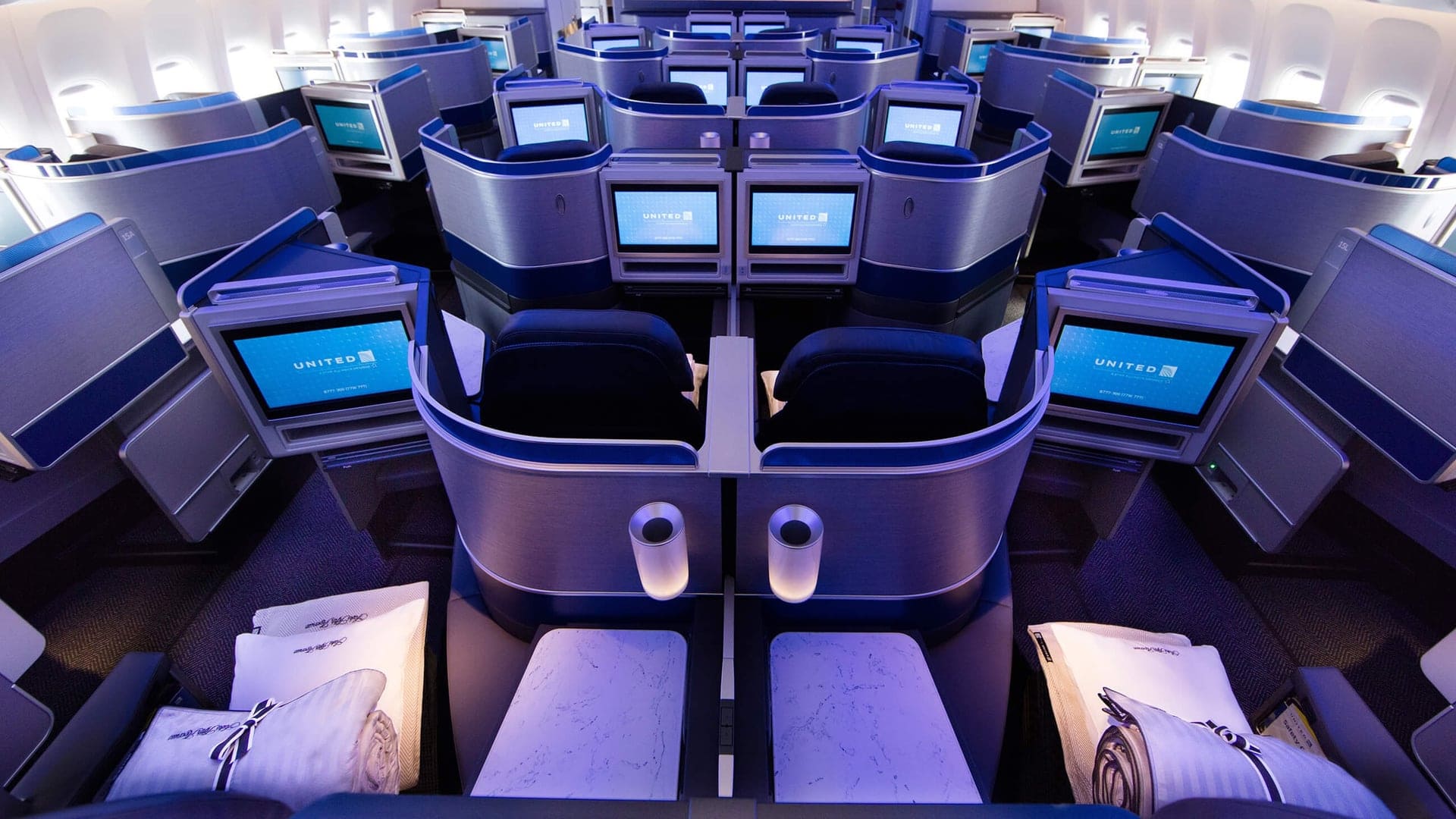 Airline review Cabin & Seat - United Airlines - 2