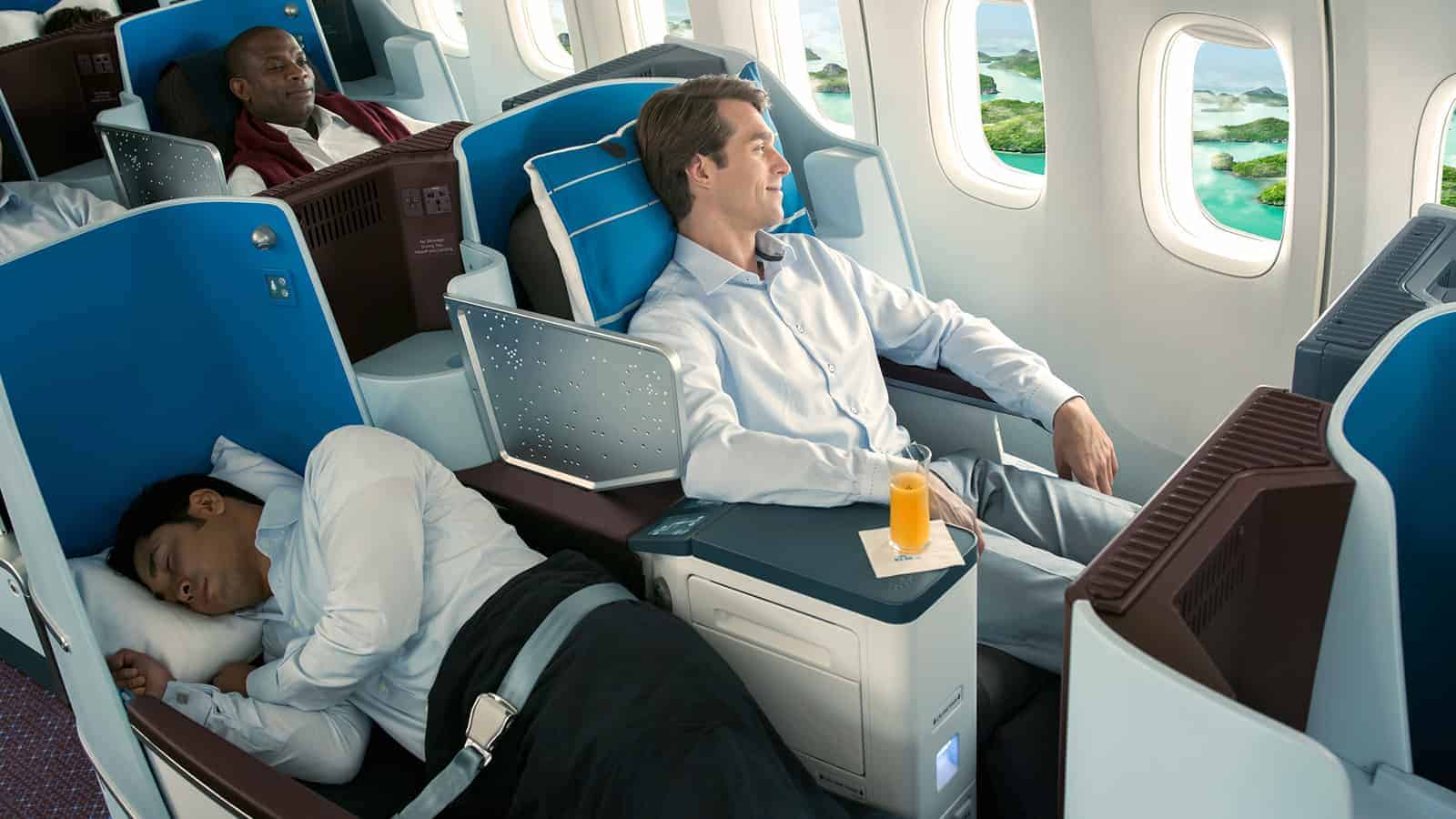 Airline review Cabin & Seat - KLM - 8