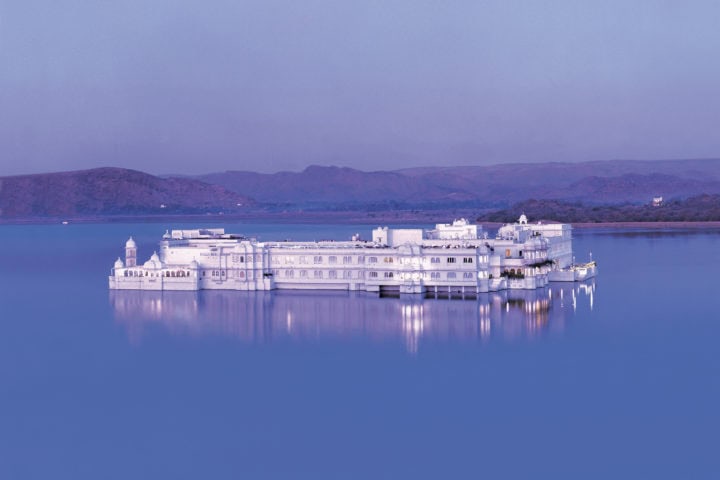 Top 10: 5-Star Hotels You’ll Recognise From Famous Films - 7
