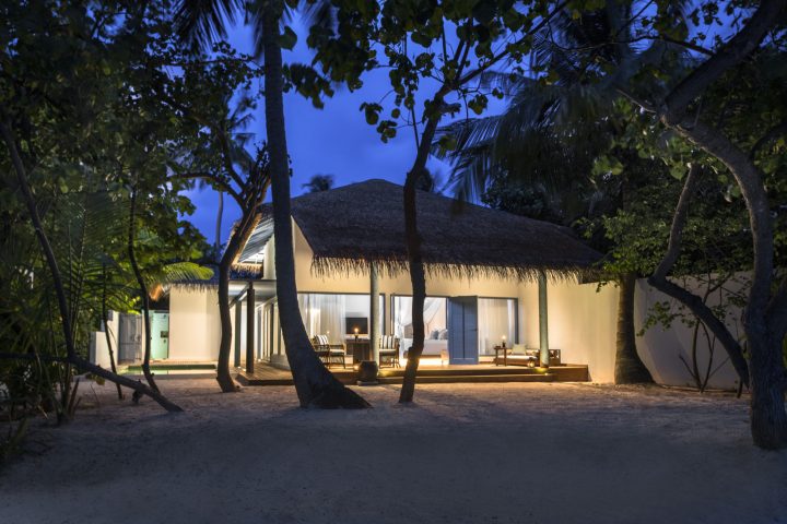 Raffles Maldives Meradhoo open overwater villas - 3