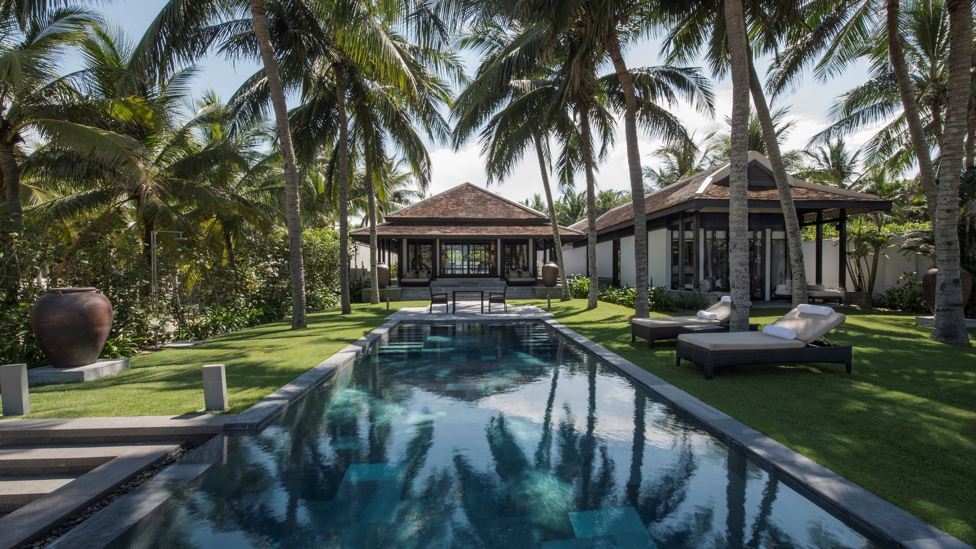 Hotels Toplists - 10 Best Infinity Swimming Pools