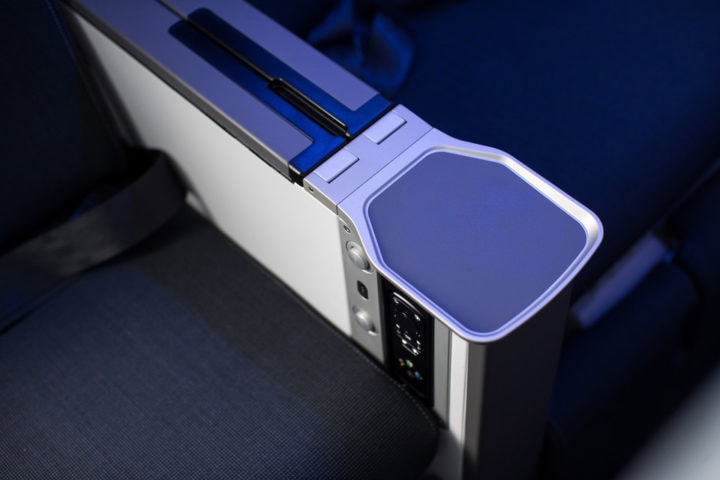 British Airways Unveils New B777 Cabins - With 10 Across In Economy! - 5