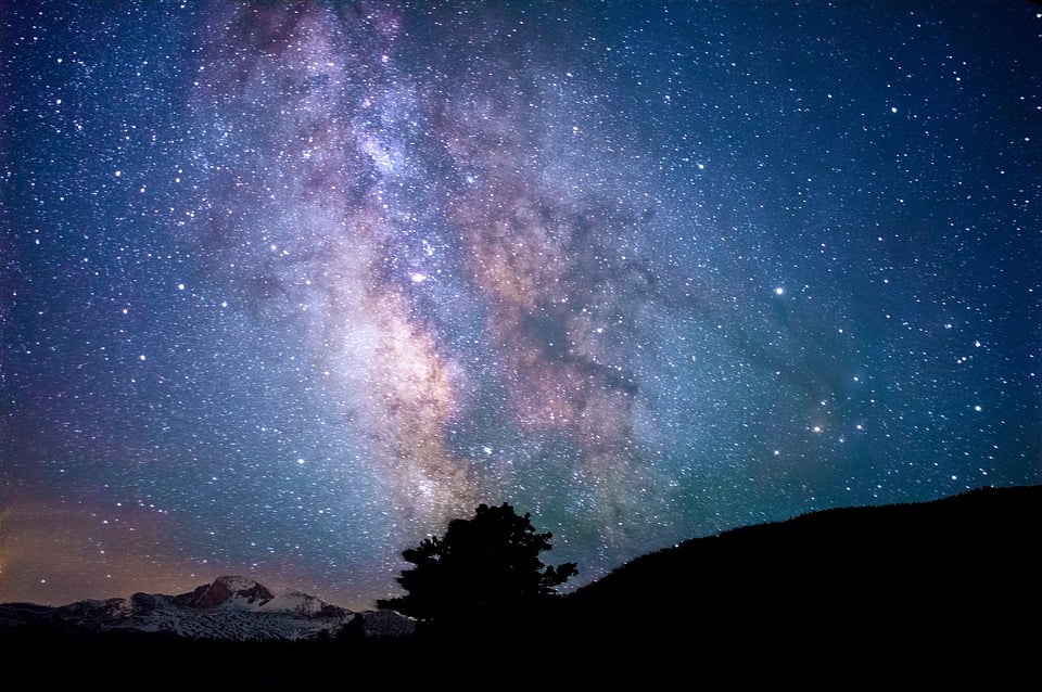 Gaze At The Stars Through The Maldives’ Very First Overwater Observatory