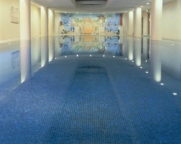 Hotel review About' - The Merrion Hotel - 14
