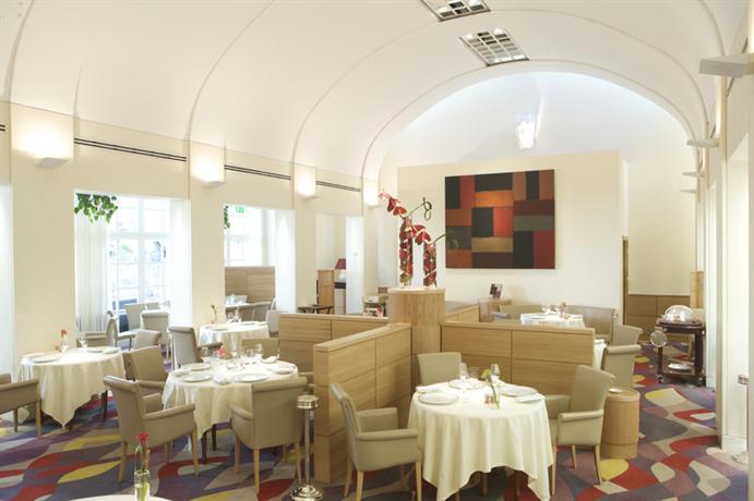 Hotel review About' - The Merrion Hotel - 18