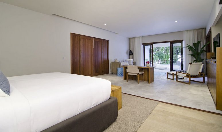 Verified hotel review - Amilla Maldives Resort & Residences - 7