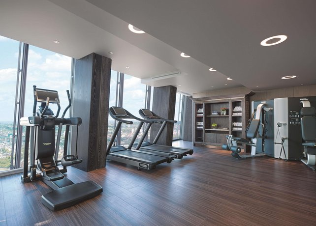 Review of Shangri-La Hotel at The Shard, London