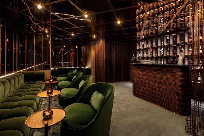 Verified hotel review - The Londoner - 4