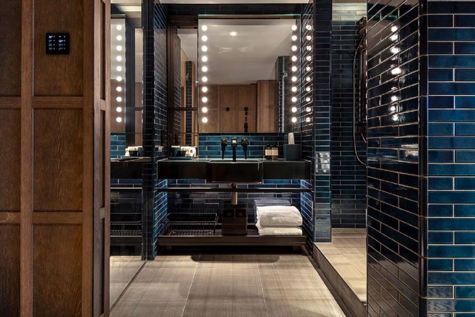 Verified hotel review - The Londoner - 14