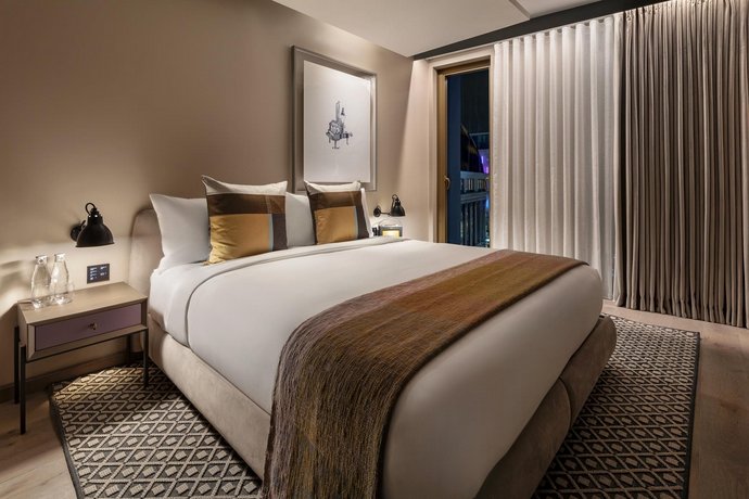 Verified hotel review - The Londoner - 29