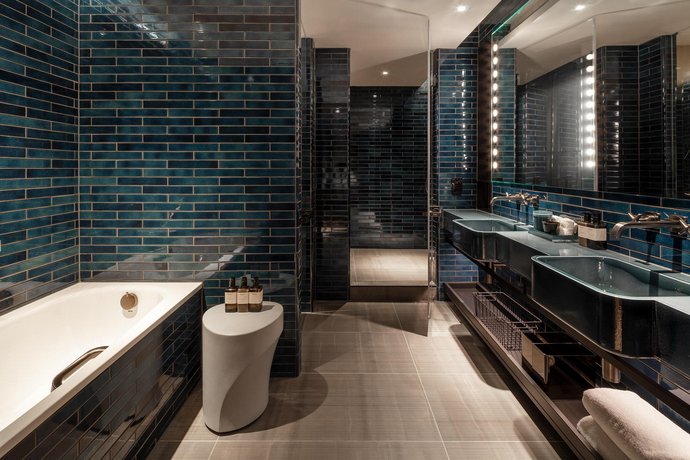 Verified hotel review - The Londoner - 32