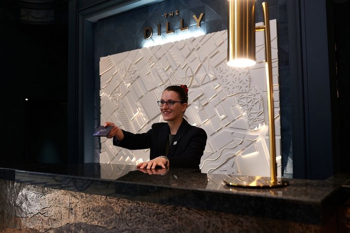 Verified hotel review - The Dilly - 51
