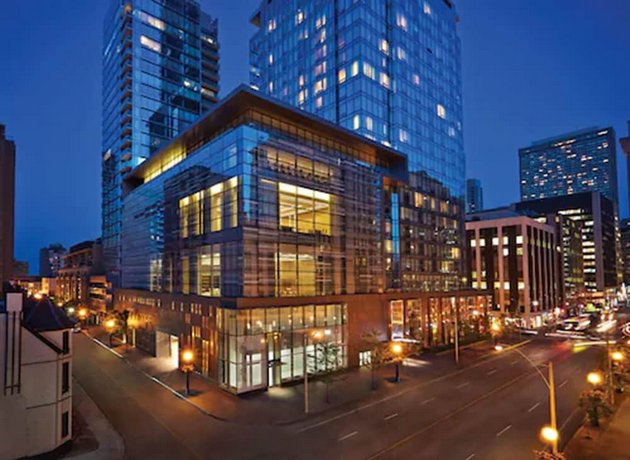 Verified hotel review - Four Seasons Hotel Toronto at Yorkville - 60