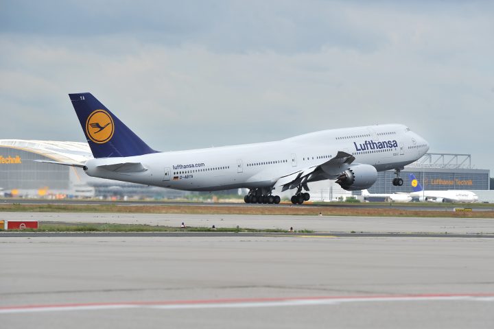 These are the airlines that still fly «jumbo jets» - 2